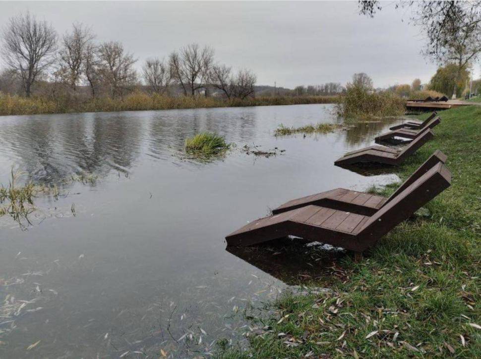 皇冠信用盘出租足球
_亚速营司令暗示皇冠信用盘出租足球
,乌克兰将开打波兰:俄军与北约打一仗,才是目的