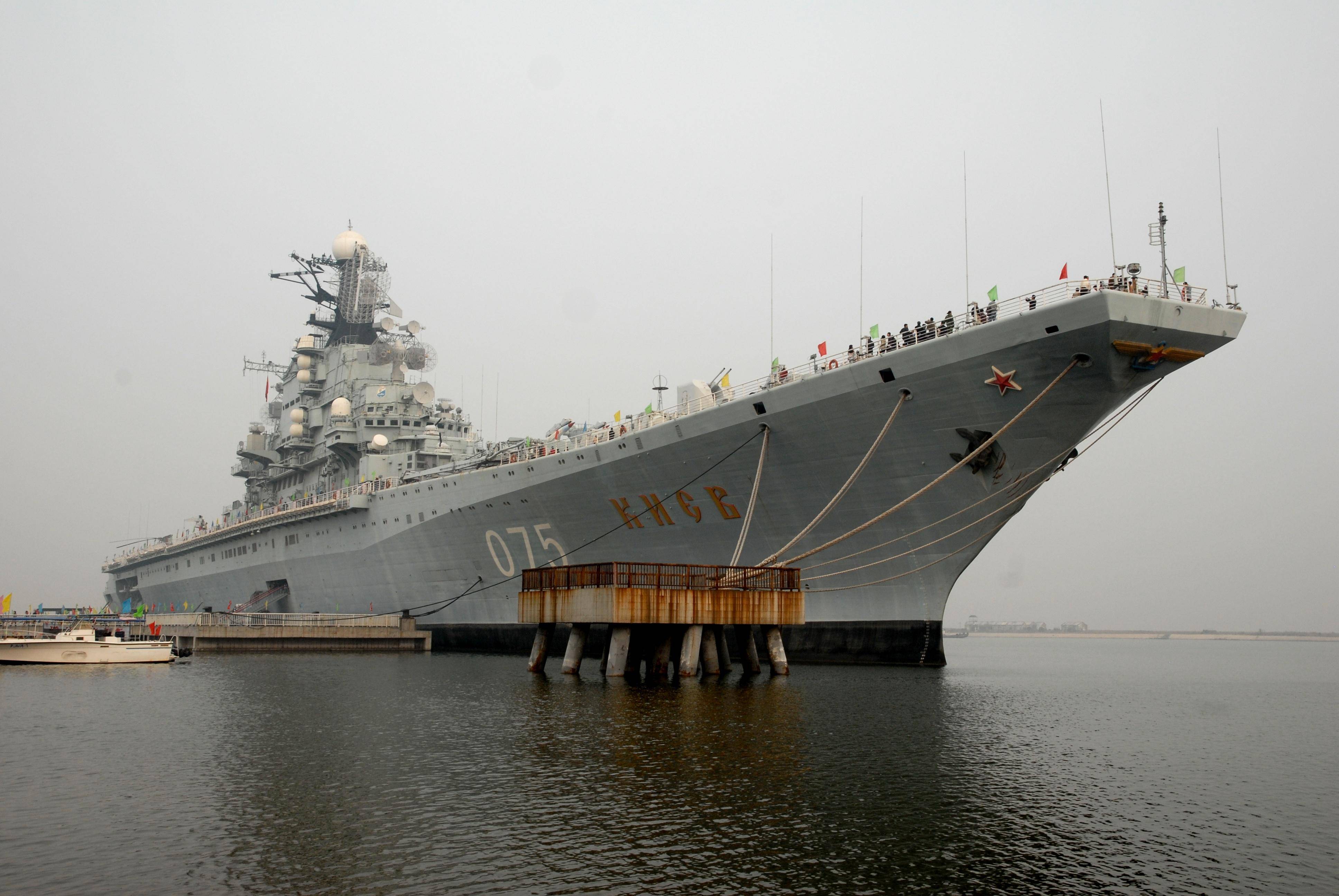 皇冠信用盘怎么开户
_美媒：世界都被骗了皇冠信用盘怎么开户
，中国偷偷打造10艘航母，8艘做好了战斗准备